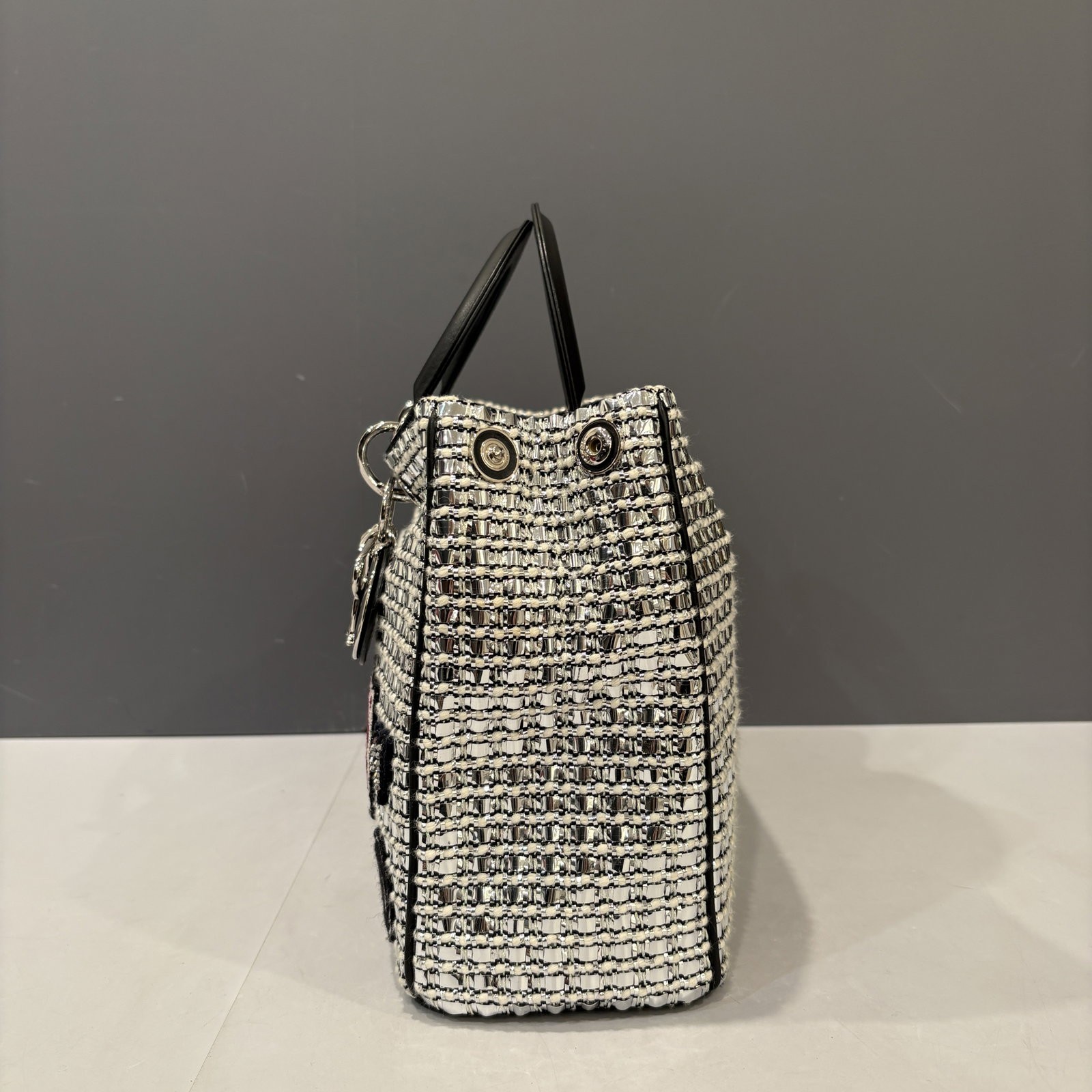 Dior Medium Diorissimo Tote White Pink Red Silver Black Lambskin (qp041826a2)