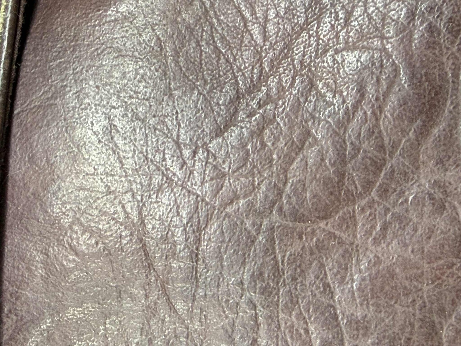 No name: maroon slouchy hobo-style leather handbag with gold buckles