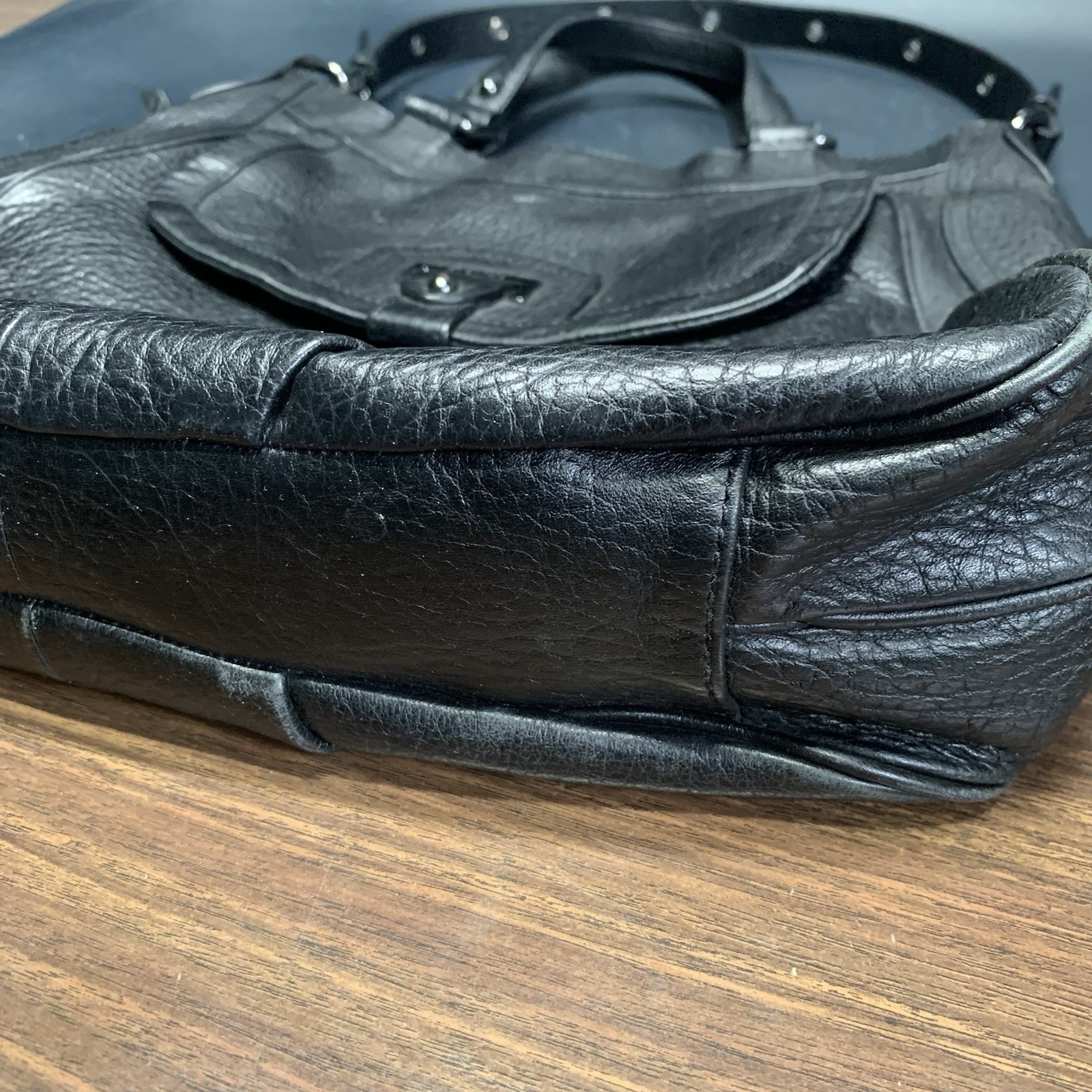Vintage Perlina New York Large Black Leather Shoulder Hand Bag Zip & Magnetic