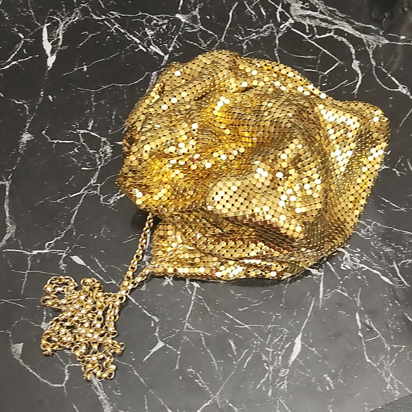 Gold Metallic Metal Mesh Drawstring Shoulder Bag Purse w/ Chain Strap