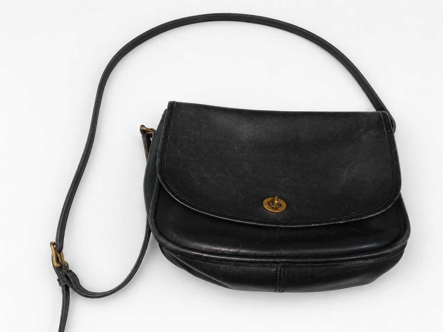 ⭐ Coach City Bag 9790 Black Leather Crossbody Purse Turnlock USA ⭐