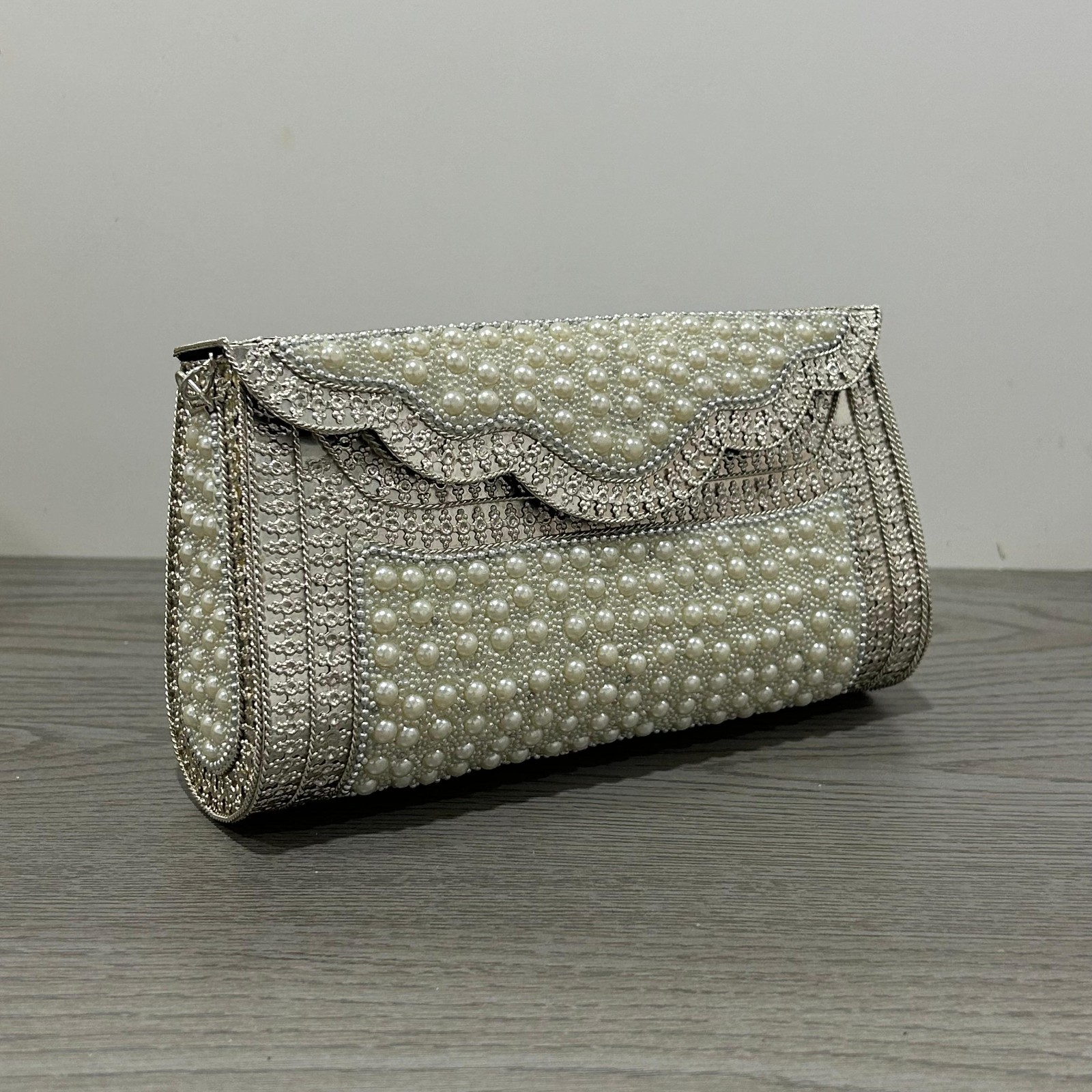 Pearl Embellished Bridal Clutch Purse Women Wedding Evening Bag Silver Handbag