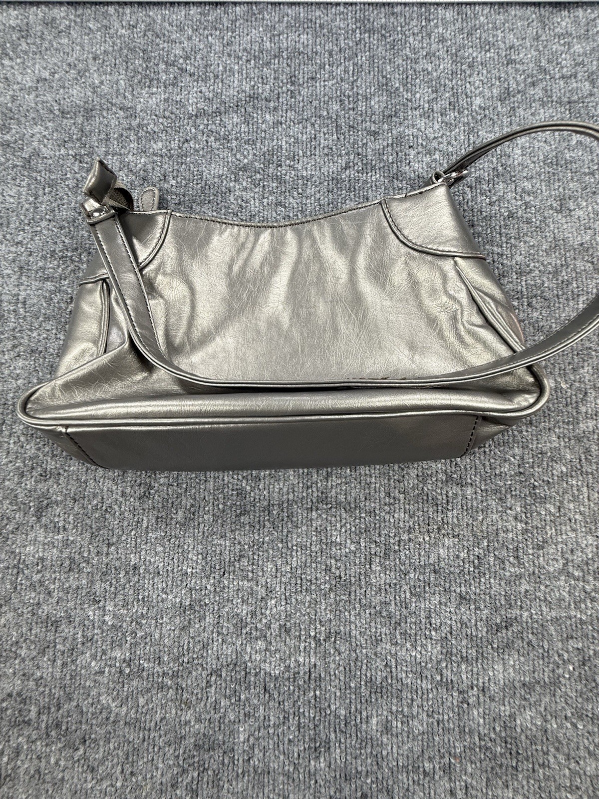 Jaclyn Smith Metallic Silver Woven Shoulder Bag Purse – EUC
