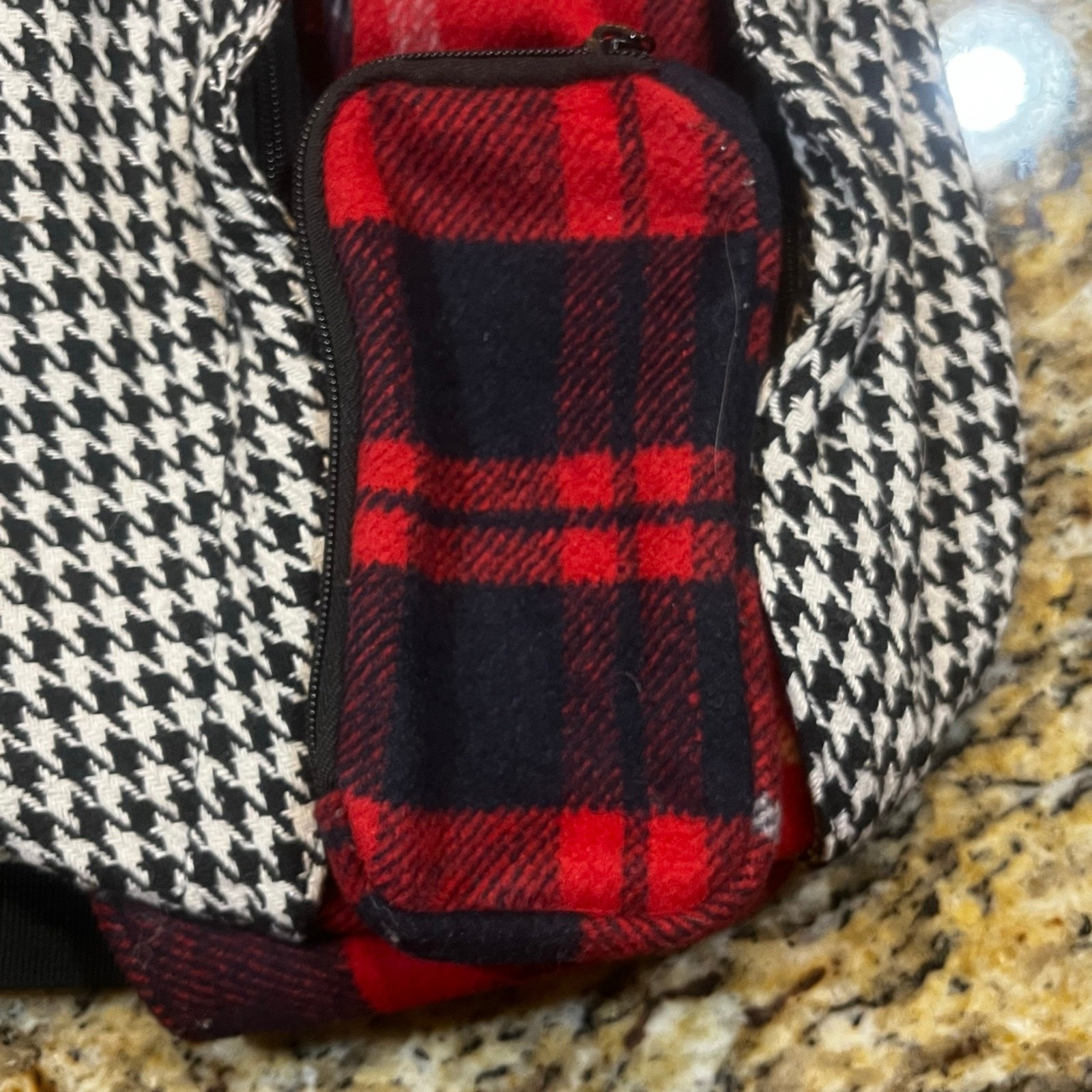 KAVU Rope Bag Sling Bag Red Black Plaid Crossbody Travel Sling-pack