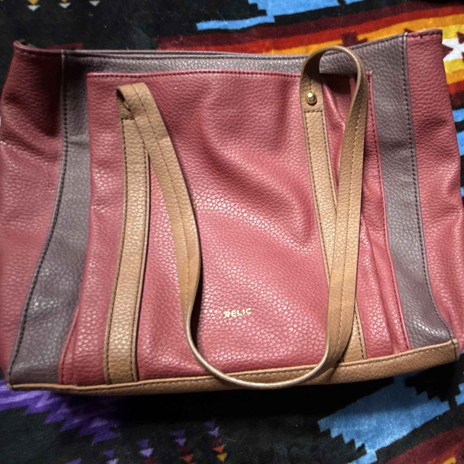 Relic Colorblock Burgundy Brown Tote Zip & Magnetic, Lined, Pockets Gold