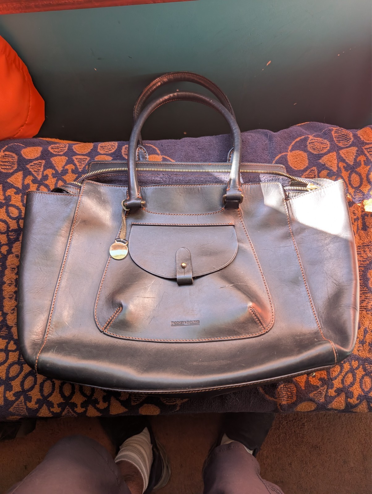 Dooney & Bourke dark navy blue leather purse