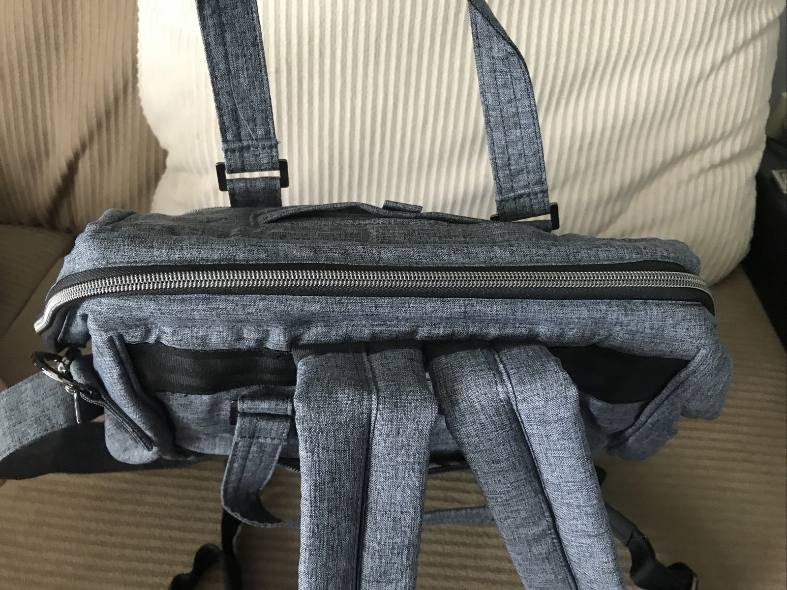 Lug Via 2 Crossbody Tote Backpack Heather Gray Detachable Adjustable Straps