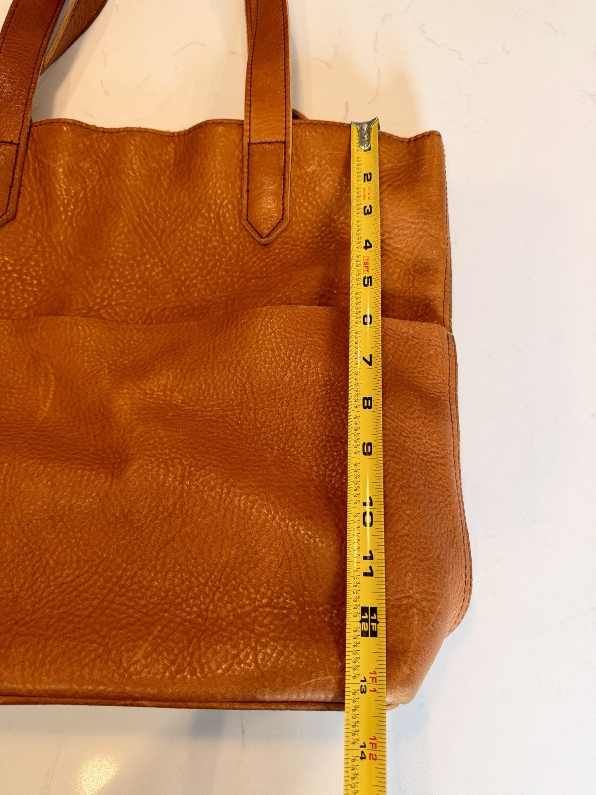 Duluth Trading Company Lifetime Leather Tote-Used Good Condition – Large Size