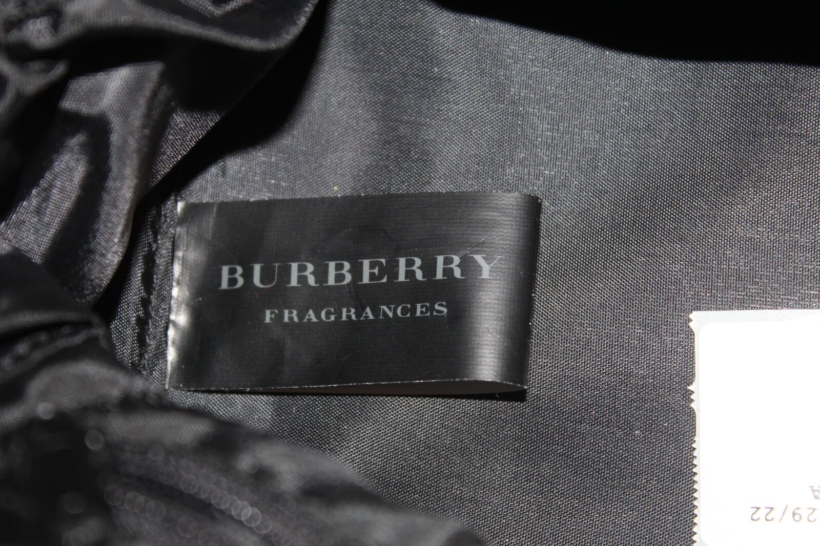 Burberry Fragrance Bag Small Black