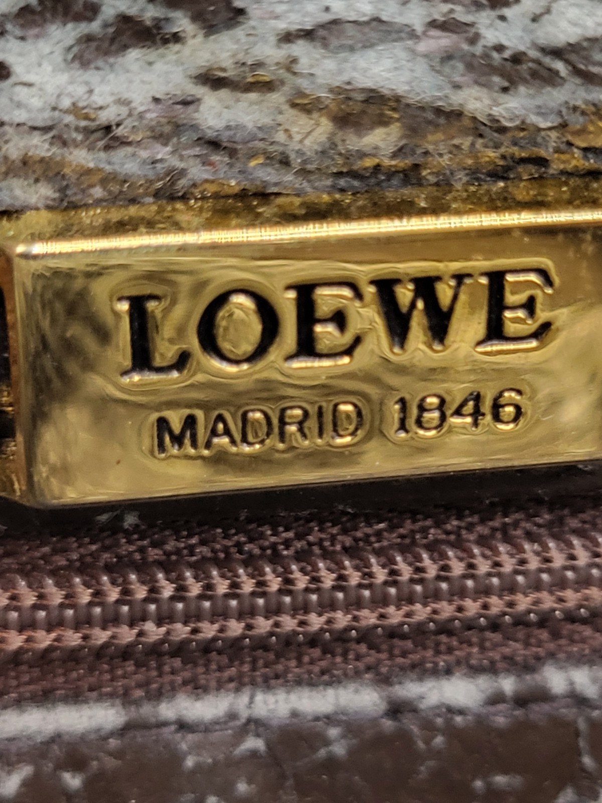 RARE Vtg Authentic Loewe Anagram Logo Brown Nappa Leather Crossbody Handbag