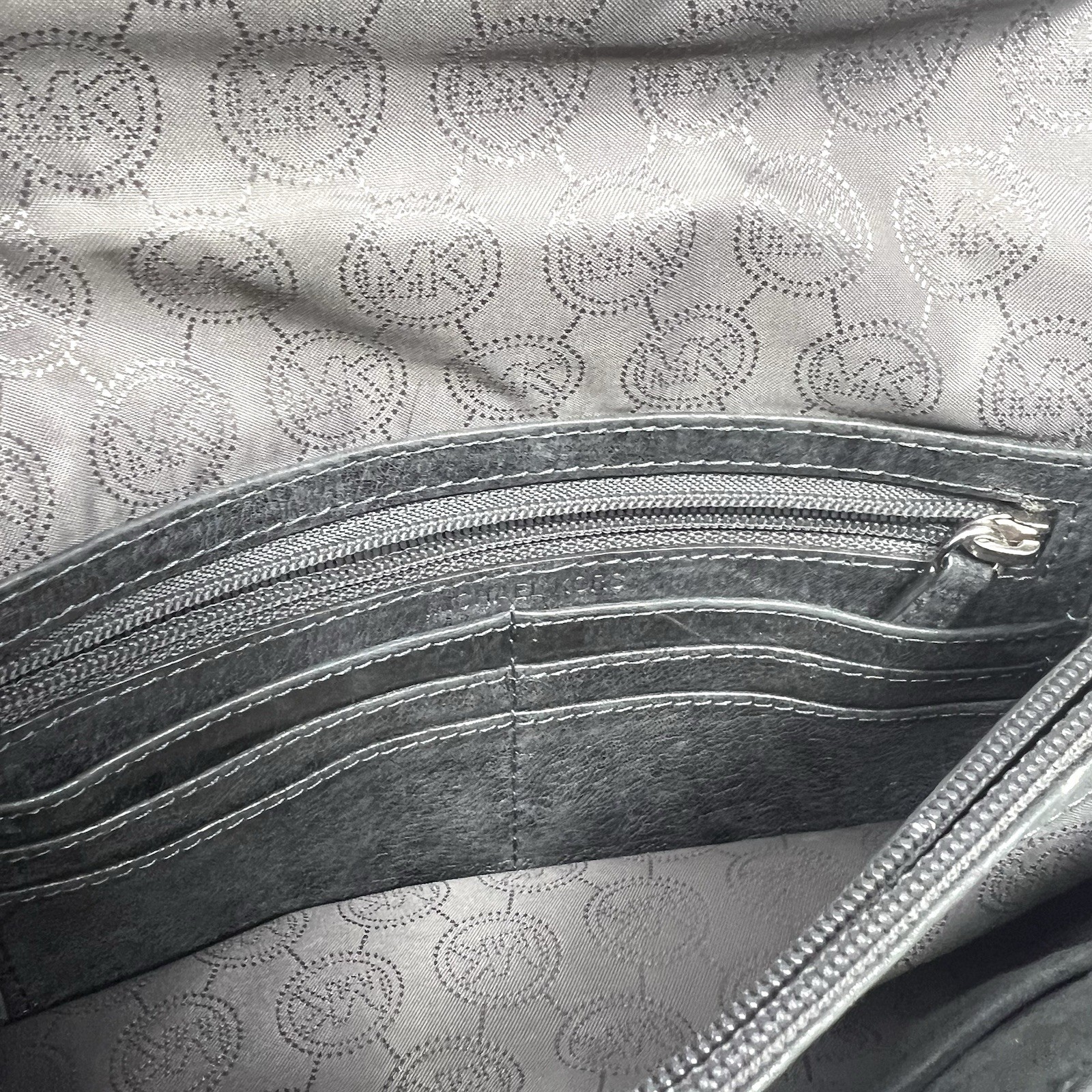 Michael Kors Sloan Crossbody Shoulder Bag Quilted Grey Leather Chain Strap GUC