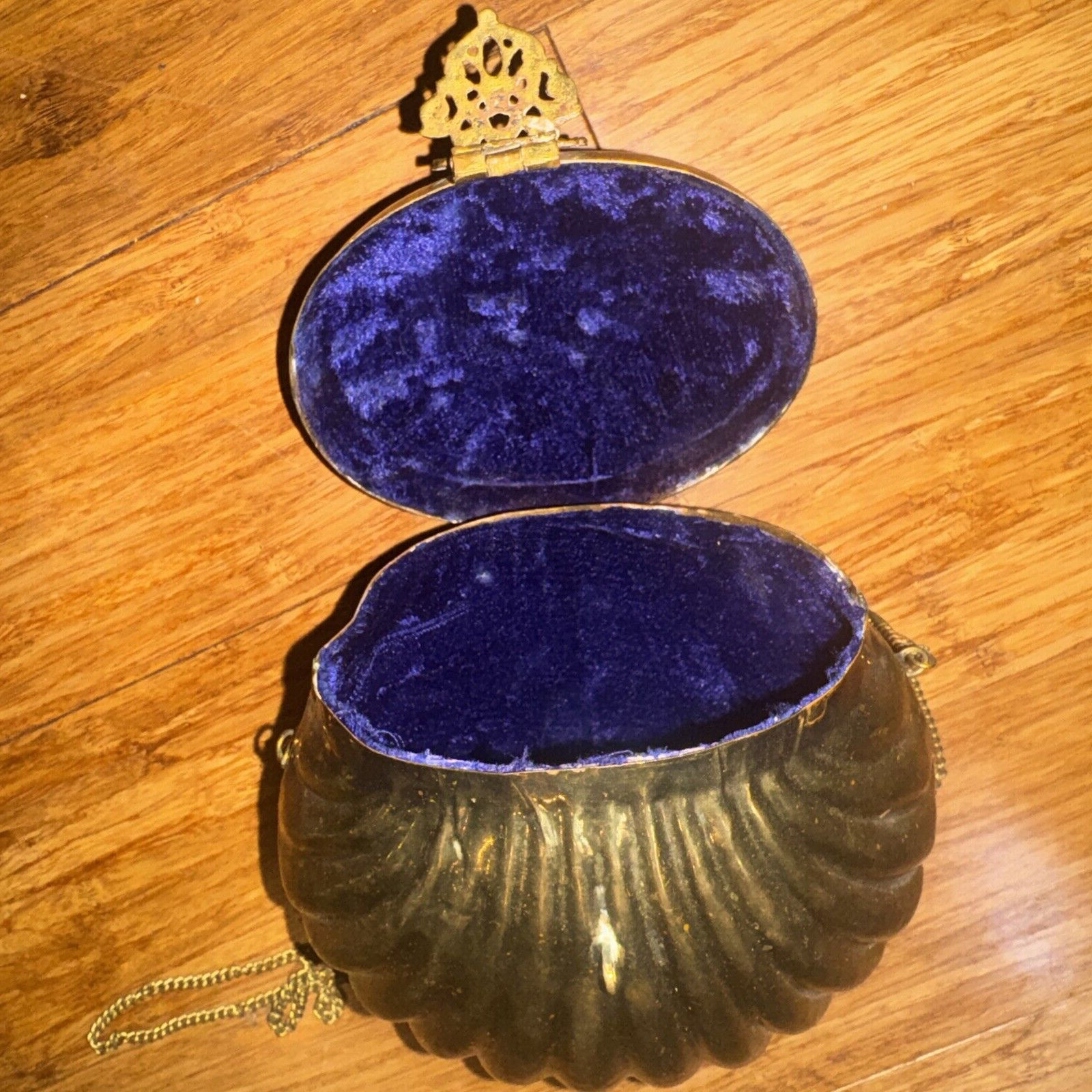 Solid Brass Metal Clam Shell Purse Velvet Lined 1920s Vintage Evening Bag