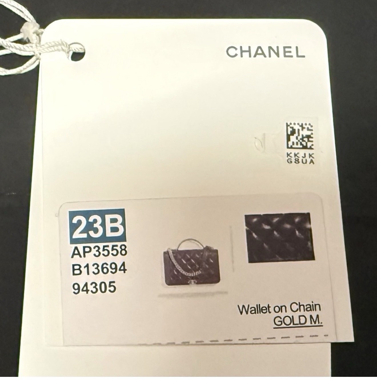 CHANEL Wallet on Chain Black Quilted Gold-Tone Chain Strap Snap Brand Card