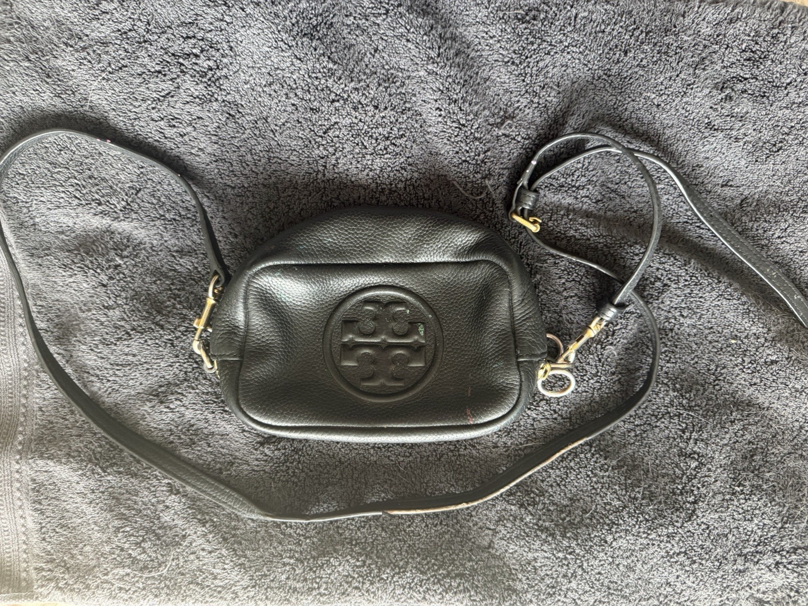 Tory Burch Perry Bombe mini leather cross body bag purse, preloved