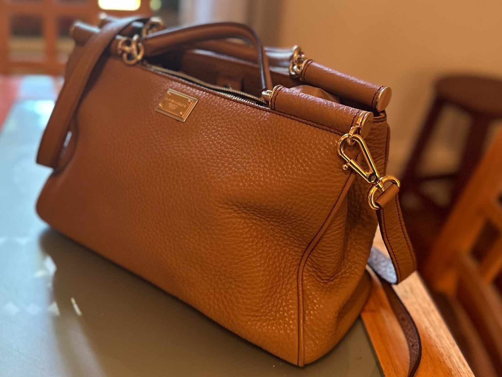 Exquisite Dolce & Gabbana Sicily Bag – Luxurious Italian Craftsmanship