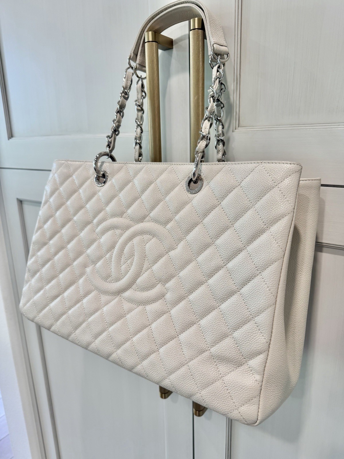 CHANEL Caviar Quilted XL Grand Shopping Tote Off White