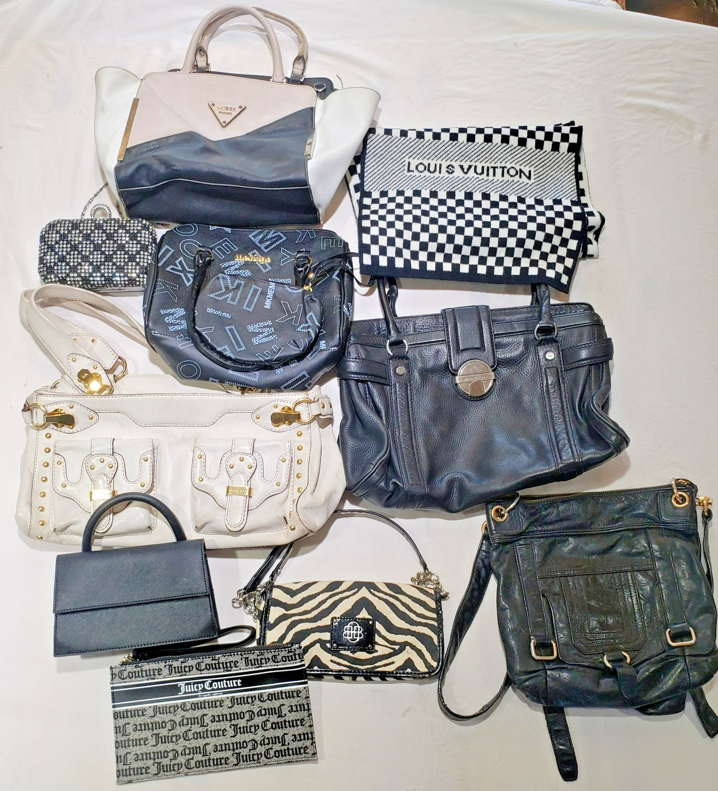 Large LOT Of 8 Hand Bag Purse Wallet As Is Luis Vuitton, juicy couture, guess