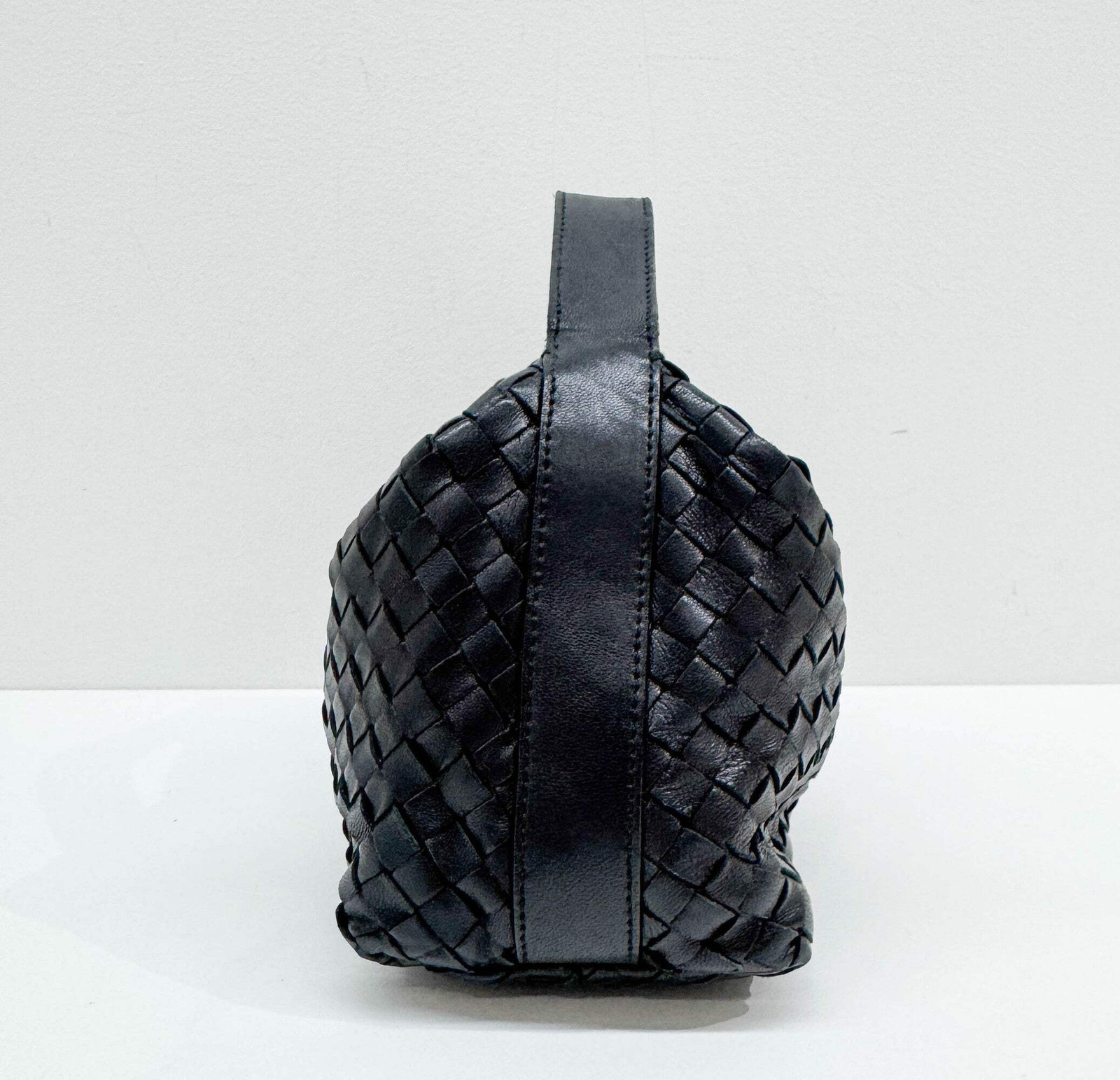 BOTTEGA VENETA Intrecciato Black Leather Pouch Hand Bag