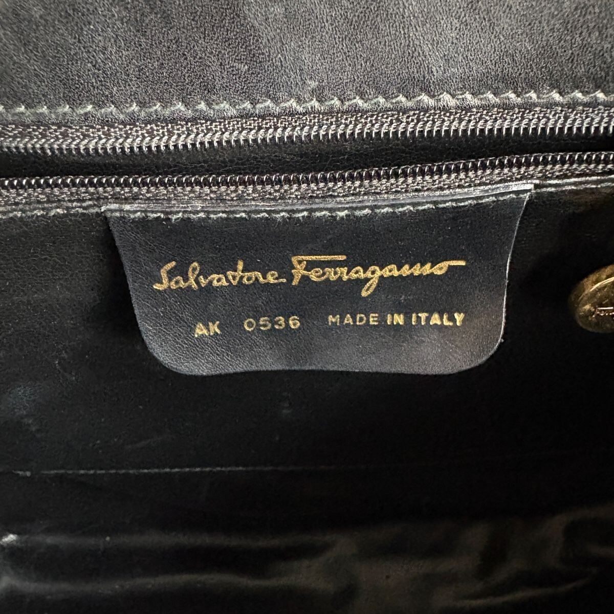Salvatore Ferragamo Gancini Black Leather 2Way Shoulder Bag Top Handle Formal