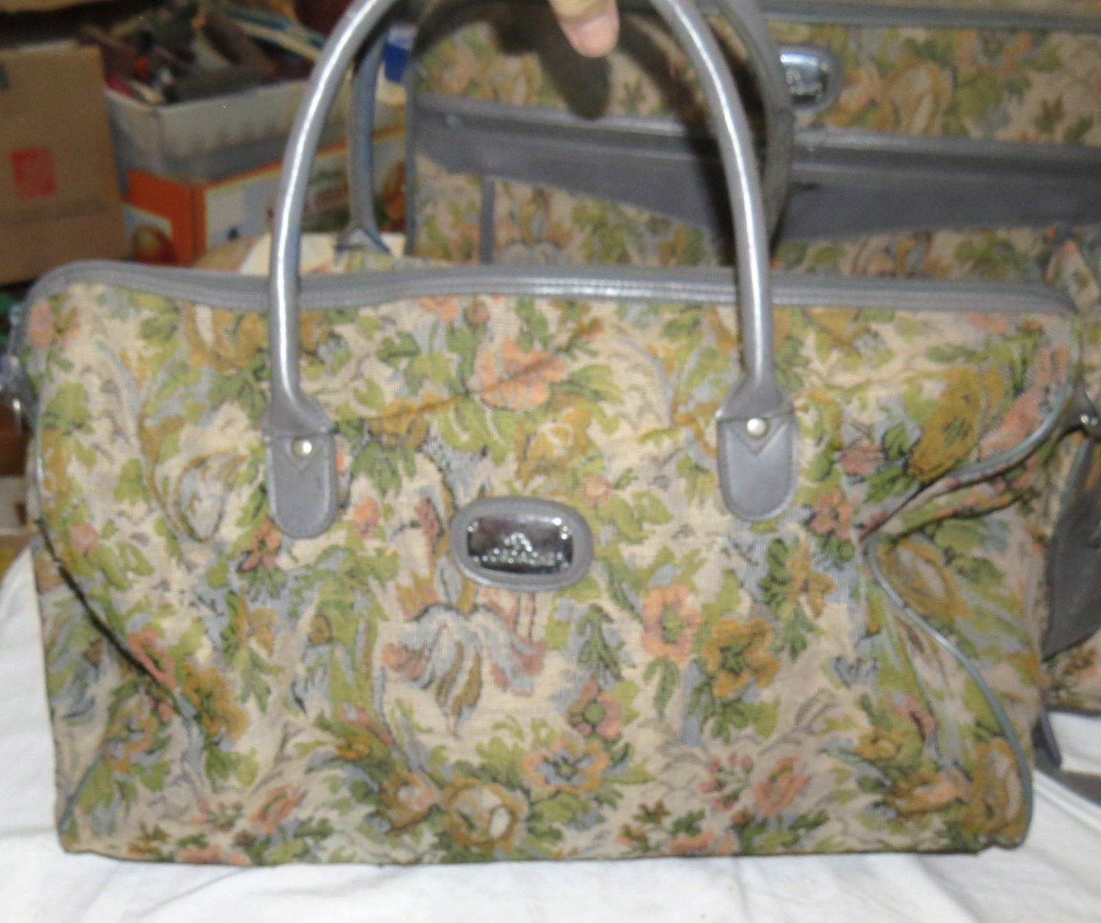 Jordache Tapestry Carry-on Bag 20 x 10 x 10 inches