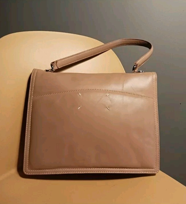MAISON MARTIN MARGIELA PARIS HANDBAG, envelope, Leather Top Handle Bag