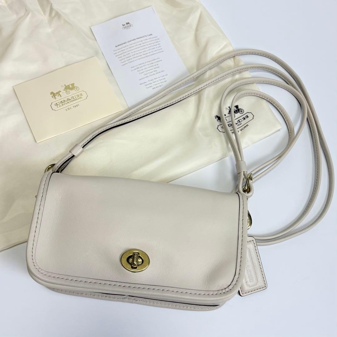 COACH Old Coach Penny Turn Lock Shoulder Bag