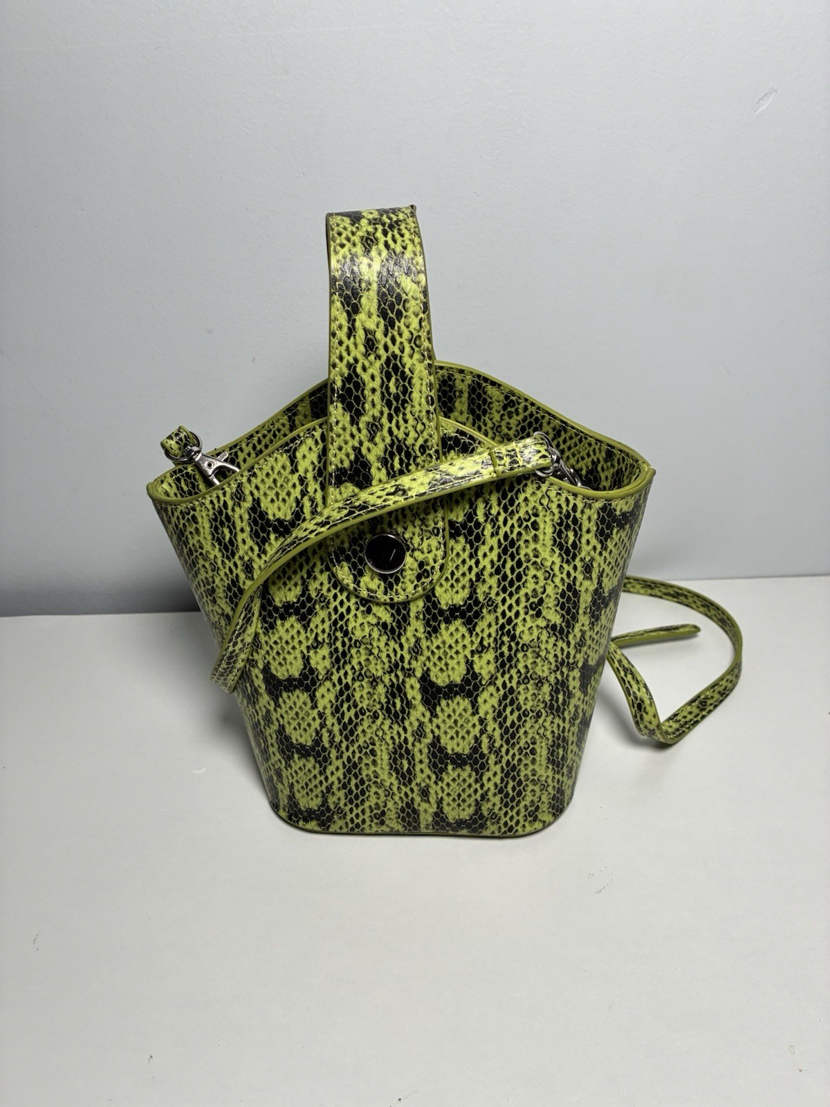 Yellow Snake Print Bucket Shoulder Bag with Adjustable Strap and Silver Hardware