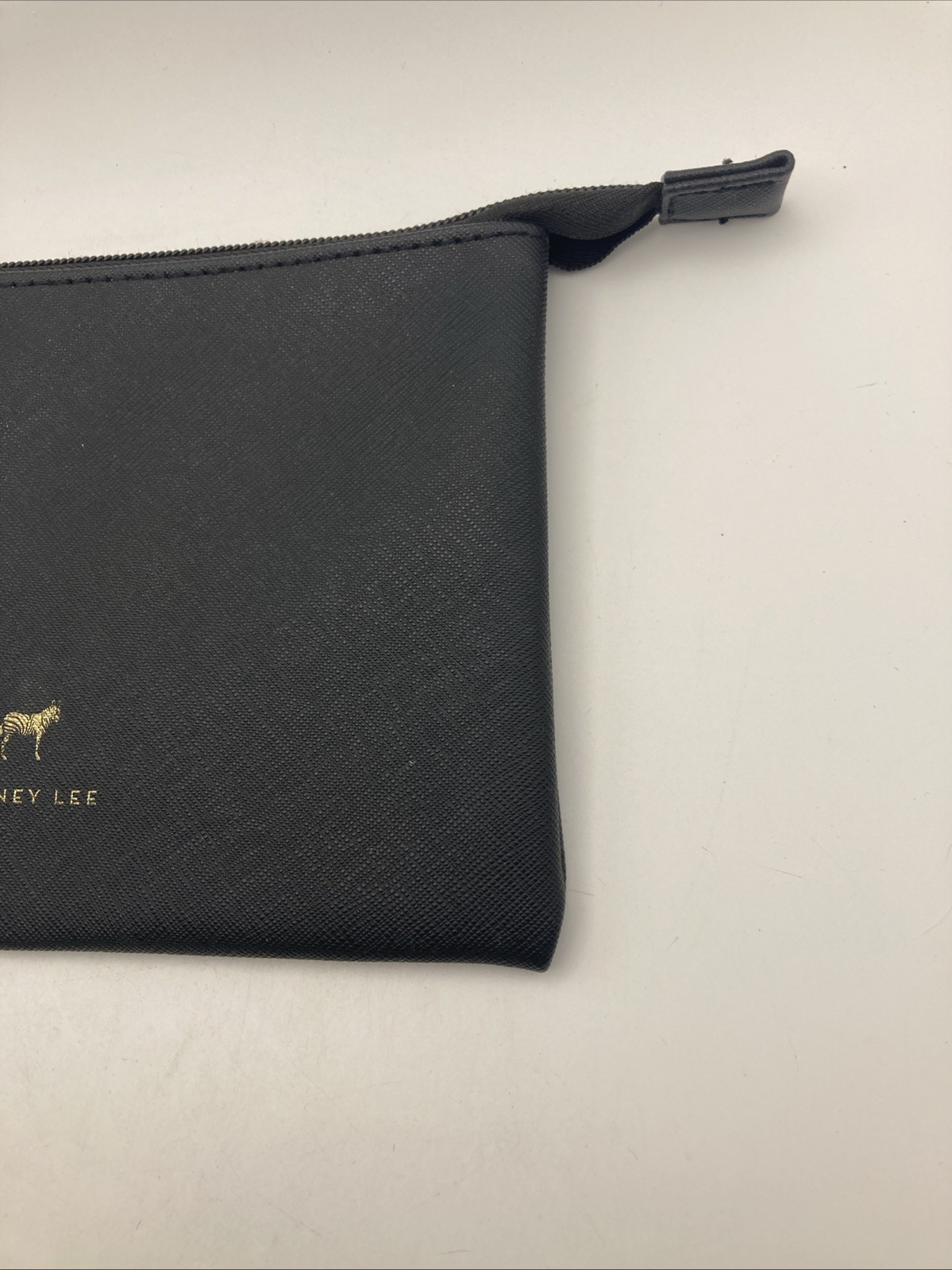 DABNEY LEE zipper Makeup Bag Purse Black Waterproof Clutch Zipper Never Used
