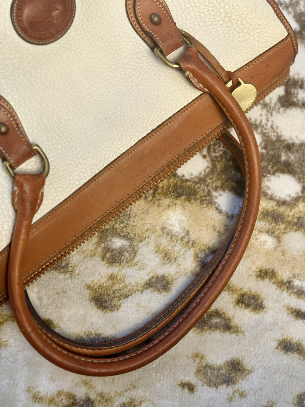 Vintage Dooney & Bourke White Brown Pebbled Satchel ’80’s ’90s Classic USA