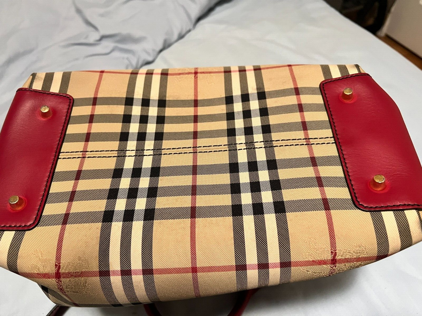 Burberry Horseferry Check Medium Ballingdon Tote Honey Parade Red