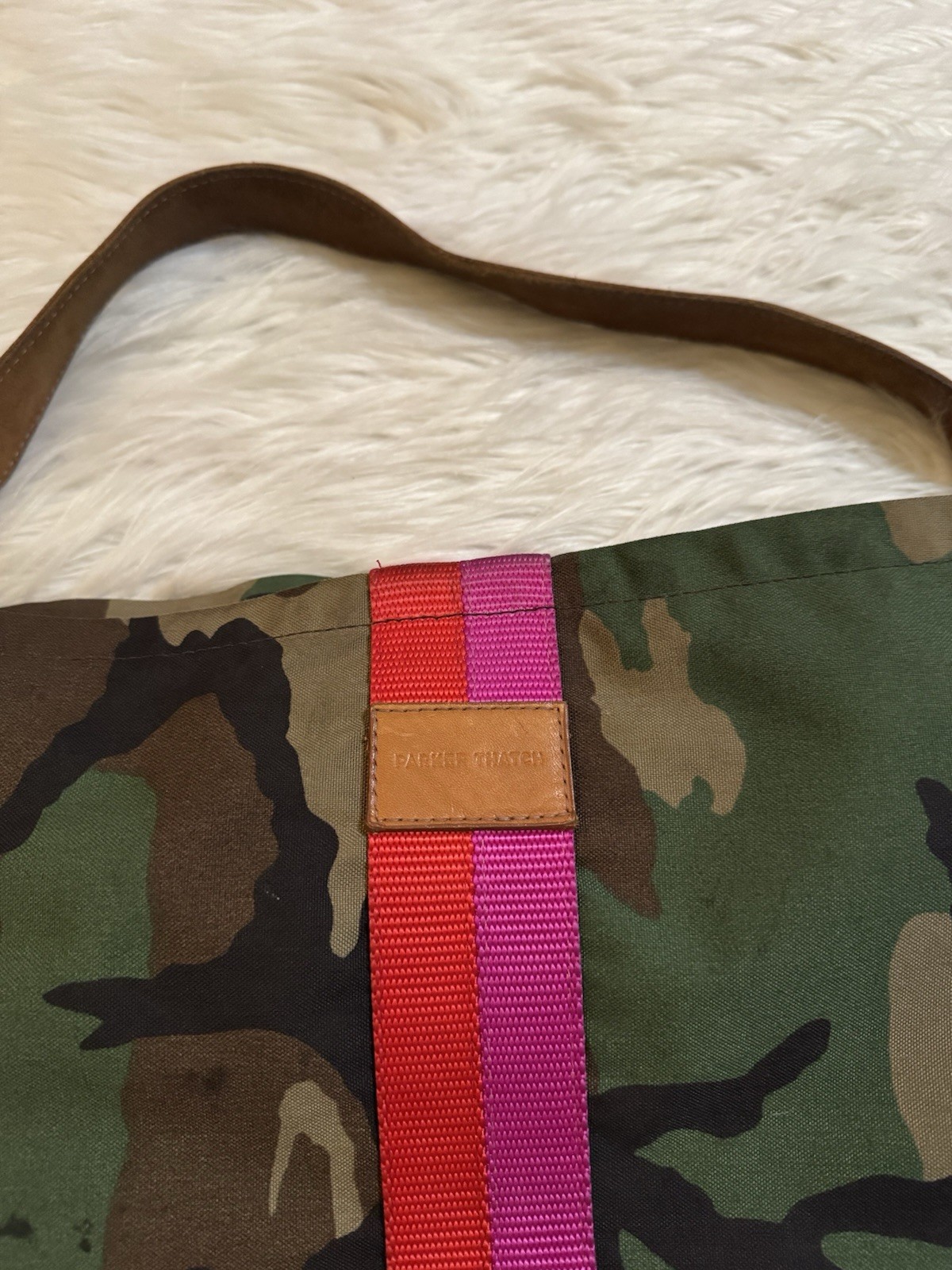 Parker Thatch Jane Bag Nylon Camo With Pink & Red Stripe XL