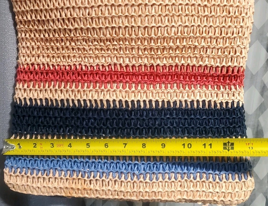Summer Bag Universal Thread New W/Tags Not Lined No Closure