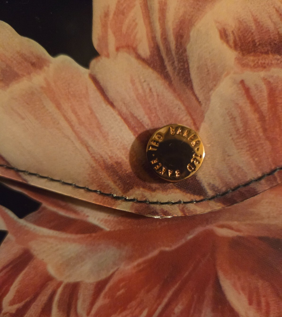 TED BAKER FLORAL BLOOM/BLACK PATTEN PARTY COCKTAIL CLUTCH/PURSE(PURS-58-M-12)