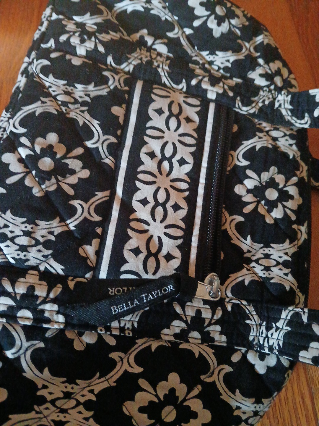BELLA TAYLOR QUILTED BLACK AND WHITE DOUBLE HANDLE PURSE BAG