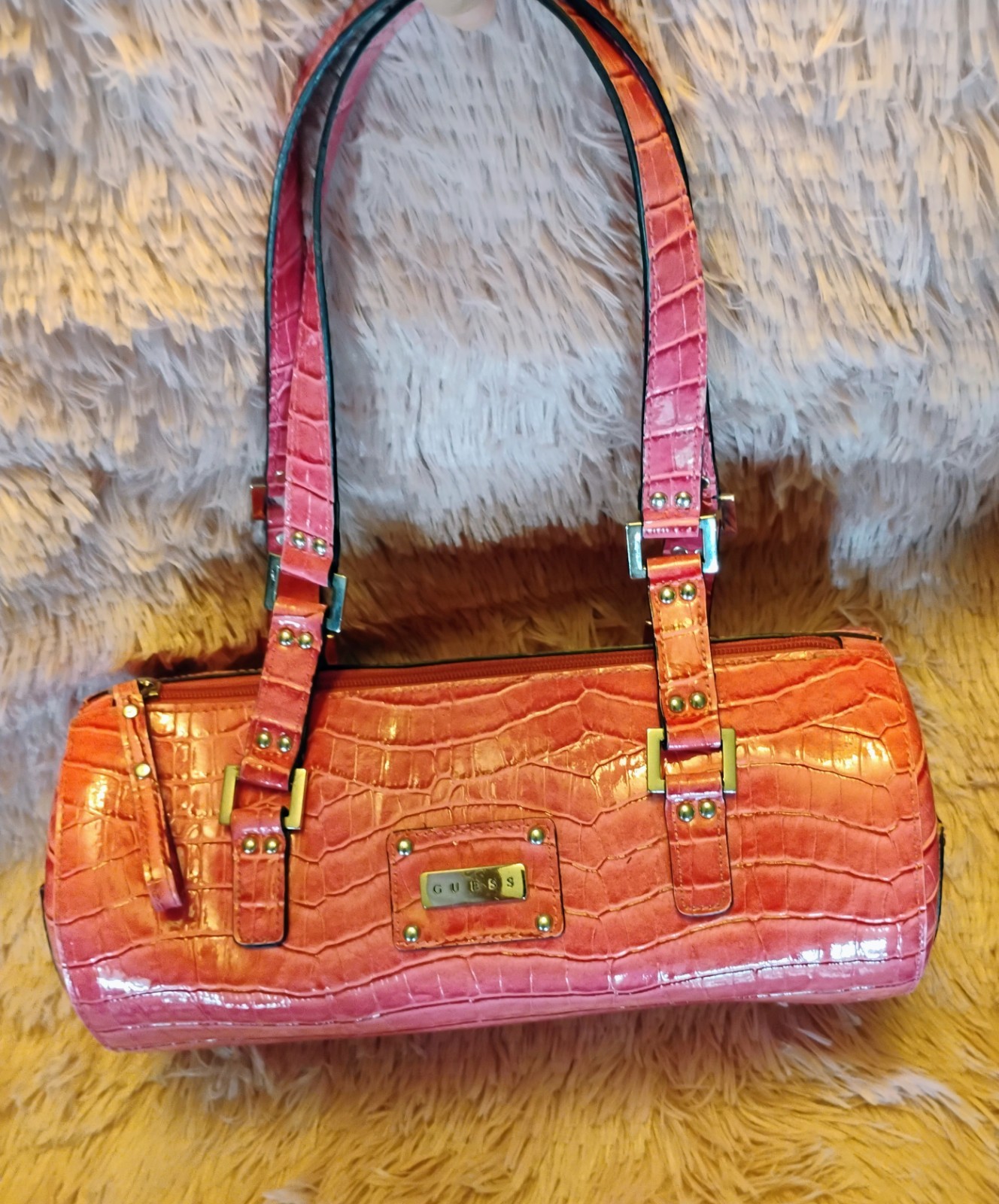 Y2K VINTAGE GUESS PINK BARRL BAG PINK CROC BARREL BAG PINK GUESS SHOULDER BAG