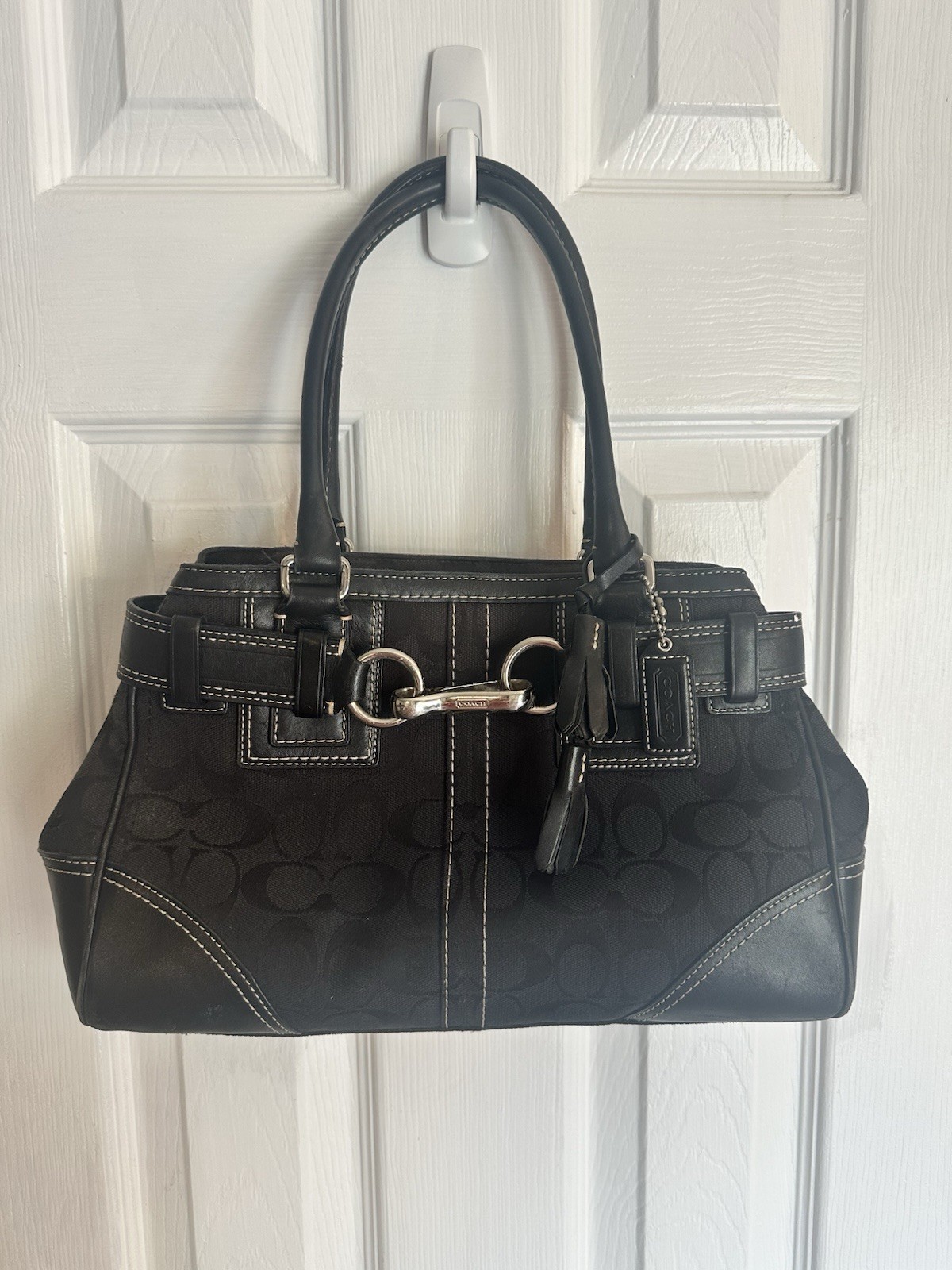 Coach Black Signature Logo Satchel Zip Top Lined Bottom Studs Silver Hangtag