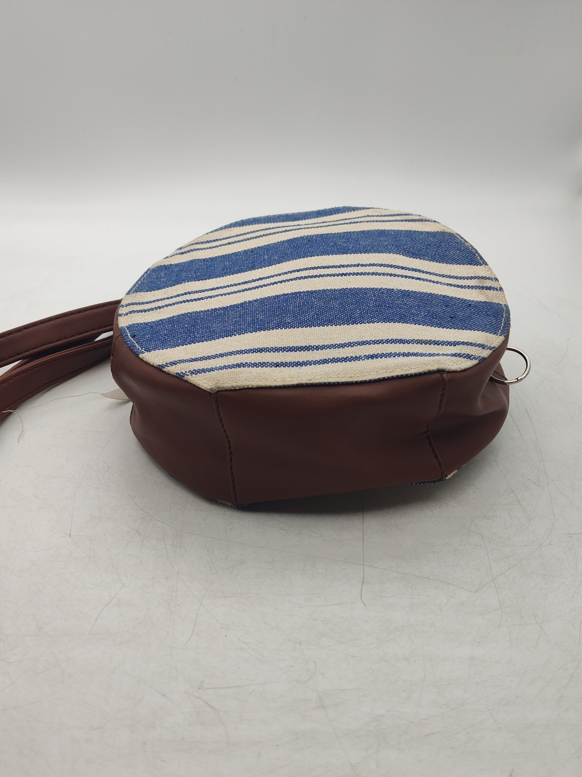 Time & Tru-Crossbody Bag/Purse-Removable/Adjustable Shoulder Strap-Blue/Wht/Brwn