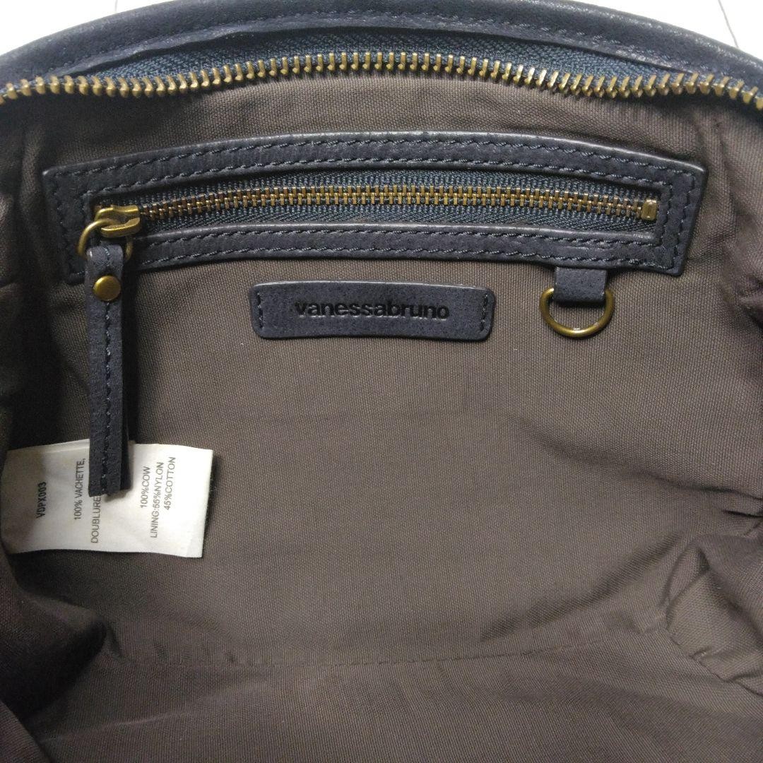 Vanessa Bruno Shoulder Crossbody Bag Purse Leather in Black USED Good Condition