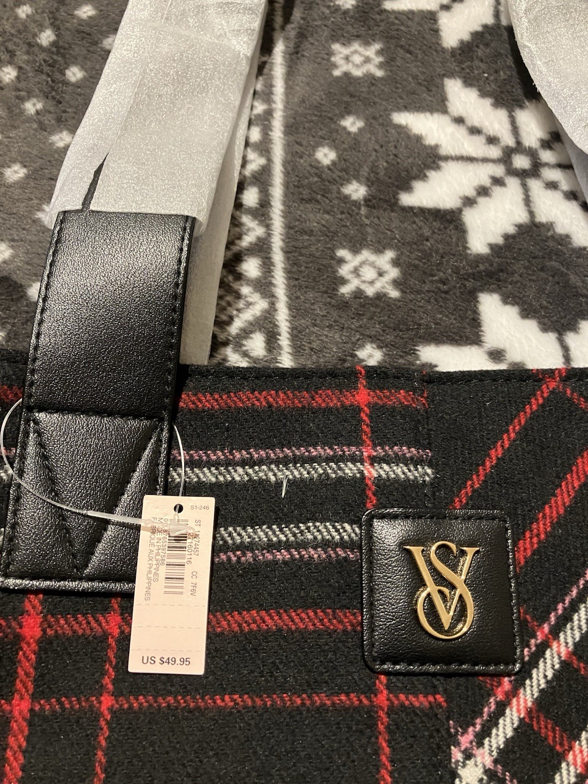 Victoria’s Secret Plaid Tote Bag Holiday Weekender Black Red Travel 2025 ED NWT