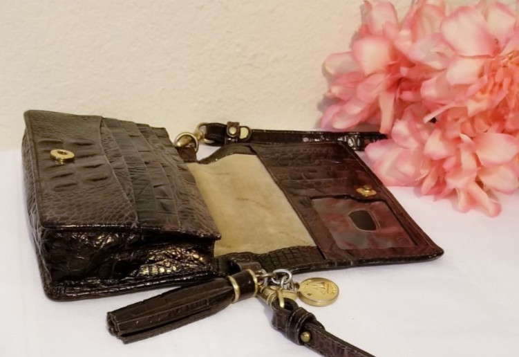BRAHMIN Mini AMELIA BROWN MELBOURNE Genuine LEATHER Clutch SMALL CROSSBODY BAG