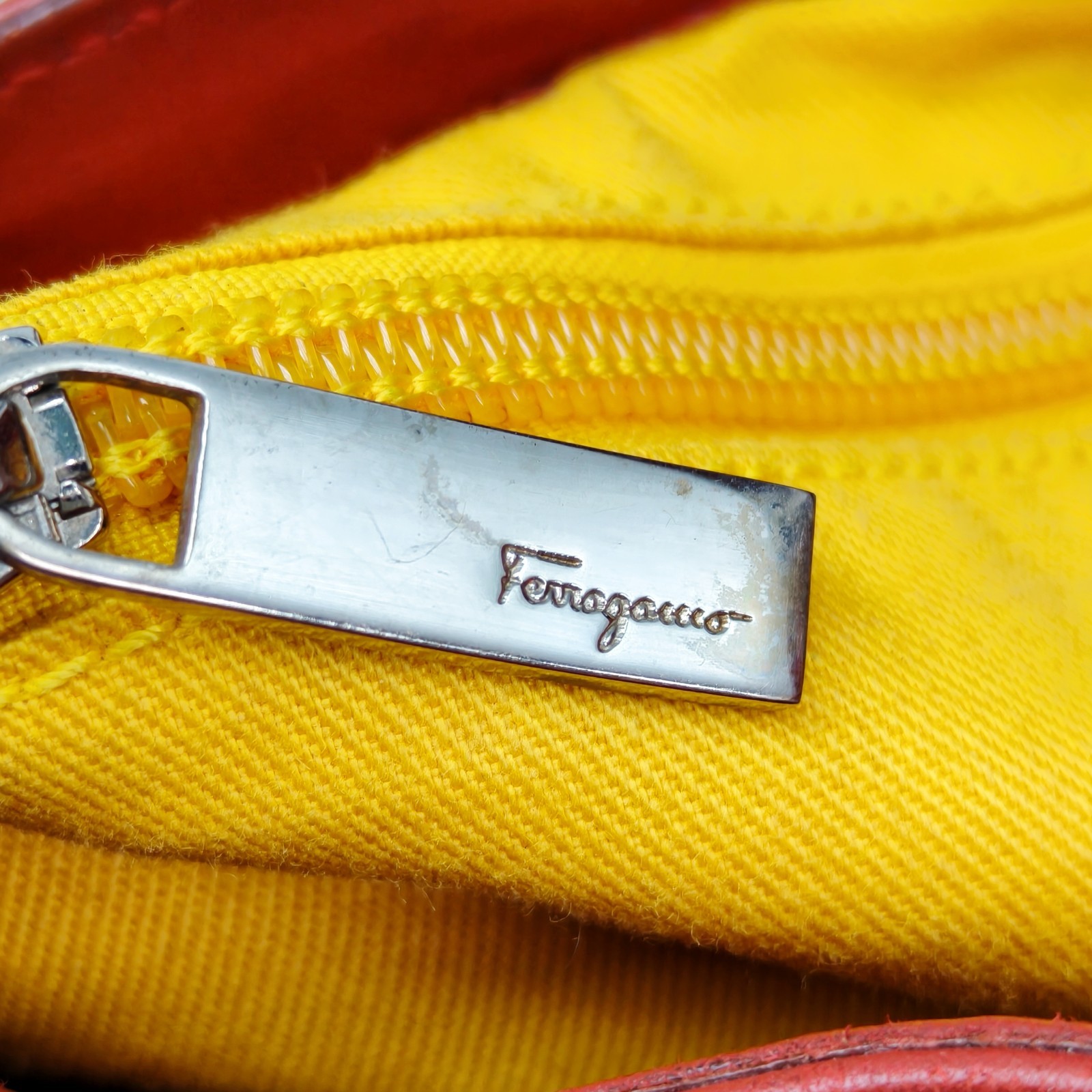 Salvatore Ferragamo Vintage Red Leather Shoulder Bag Wood Gancini Buckle
