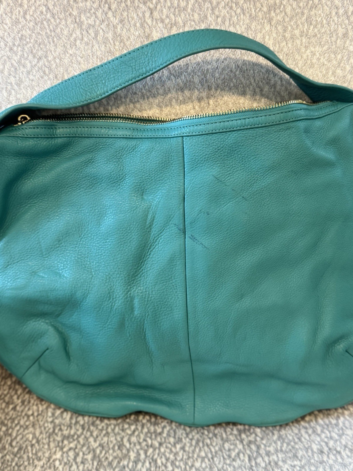 Tory Burch Amanda Teal Leather Flat Hobo Bag Excellent Condition No Strap