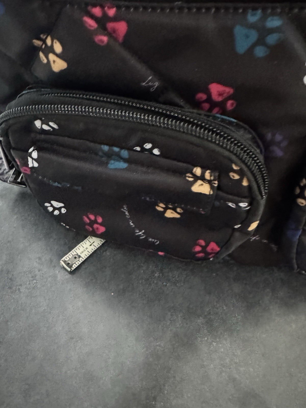 Lug Zipliner Black Paw Print Shoulder Bag Zip Closure Excellent