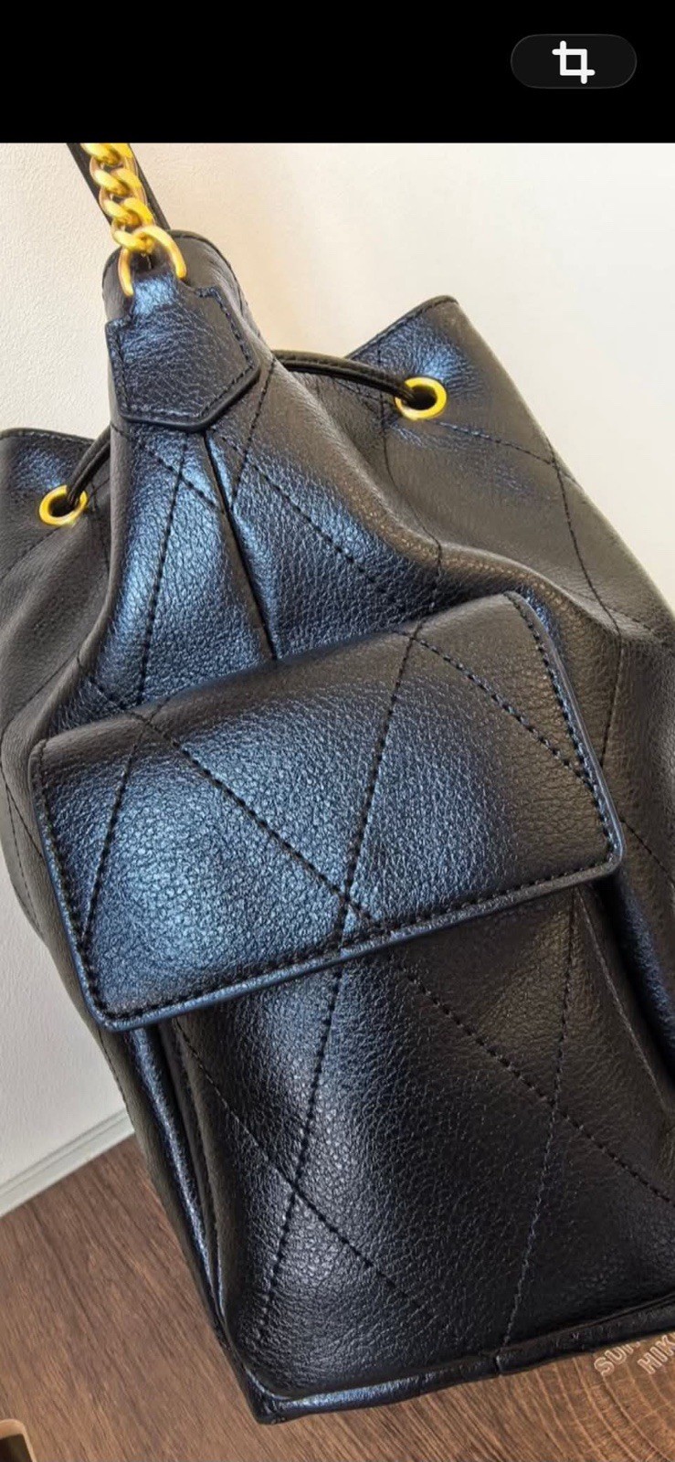 Tory Burch Black Quilted Bucket Bag Drawstring Gold Chain Strap Inner Pockets