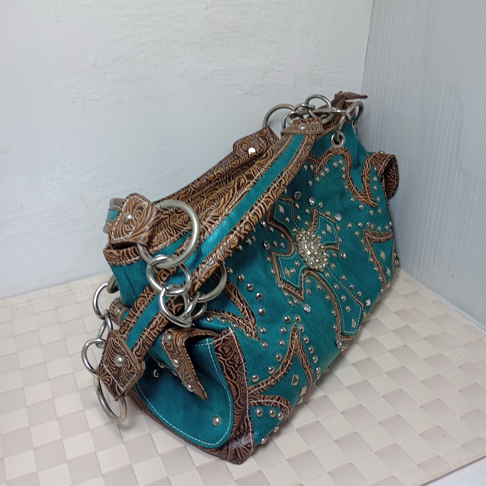 BHW Cowgirl Turquoise-Rhinestone-Cross- Shoulder Handbag with Decorative Wallet