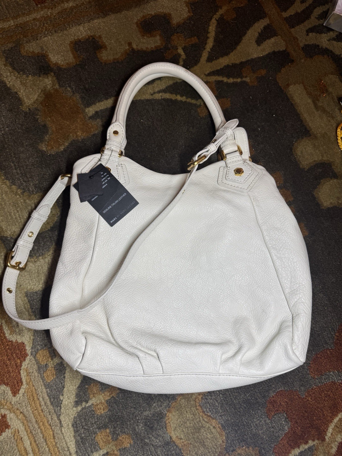 Marc Jacobs Off-White Pebbled Leather Hobo Bag Shoulder Purse