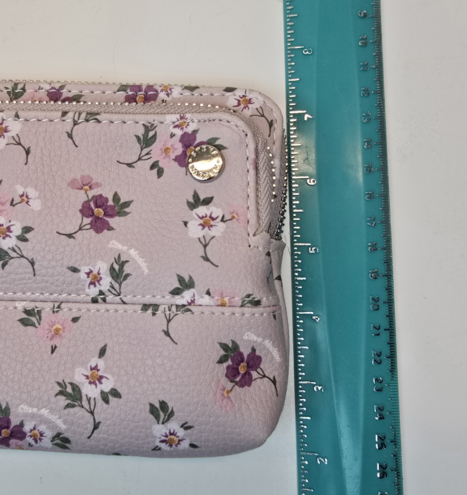Floral Steve Madden Wristlet Handbag Spring Lilac 2 Compartments Zip Around