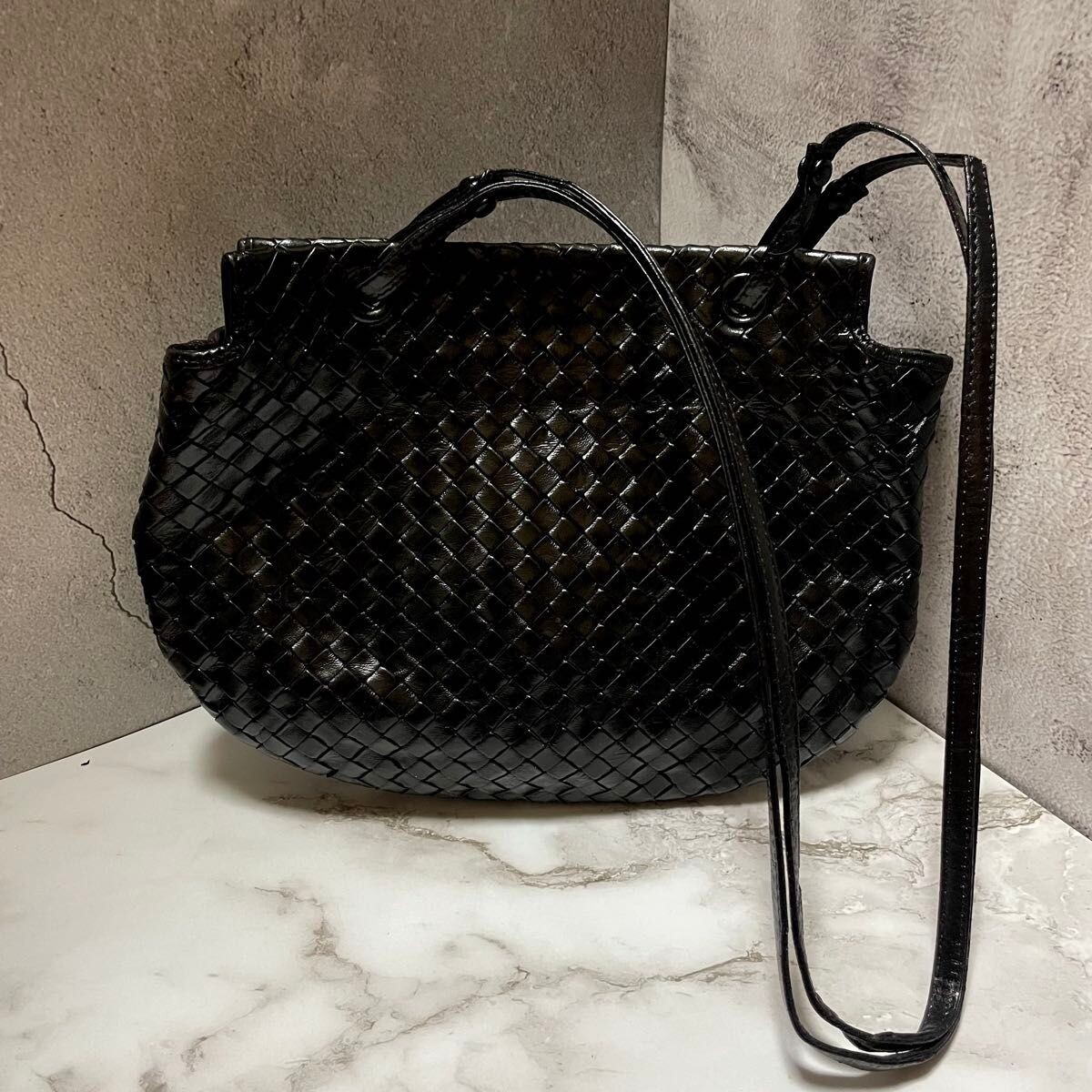 BOTTEGA VENETA Shoulder Bag Intrecciato Leather Black Authentic From Japan