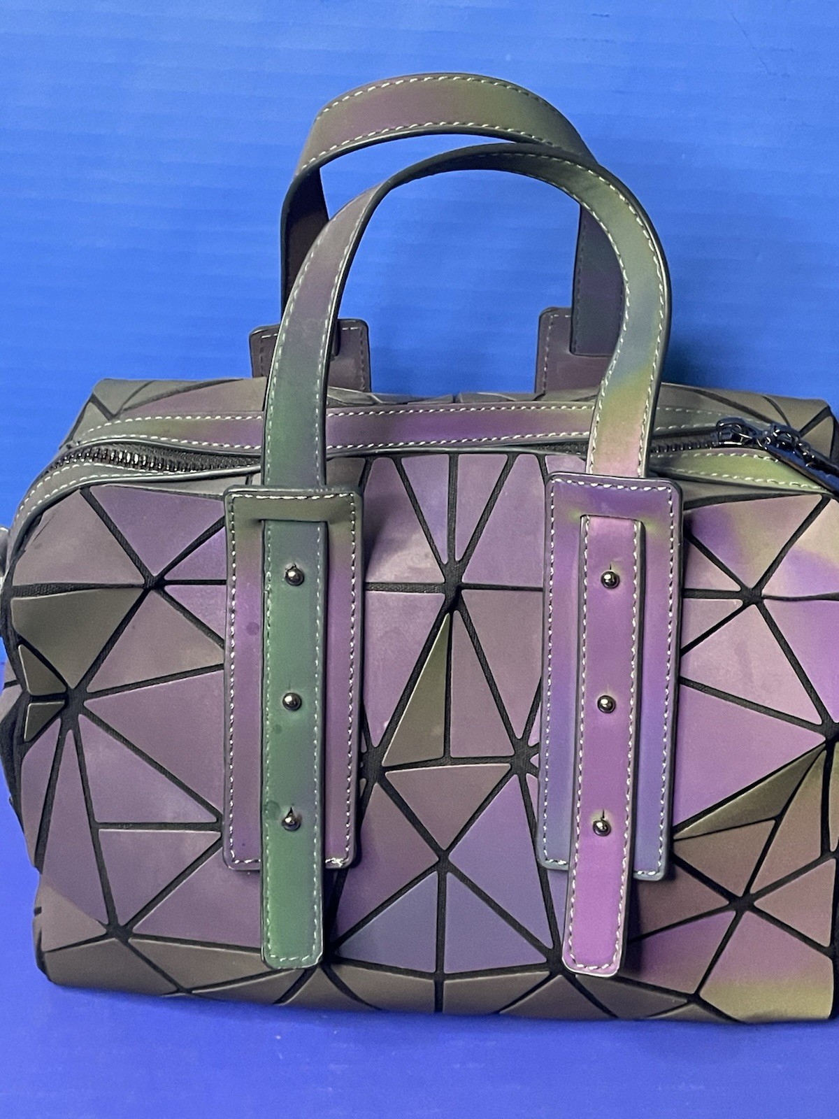 Purple Iridescent Geometric Luminous Purse Bag w/Strap 10x5in Kindly & Free