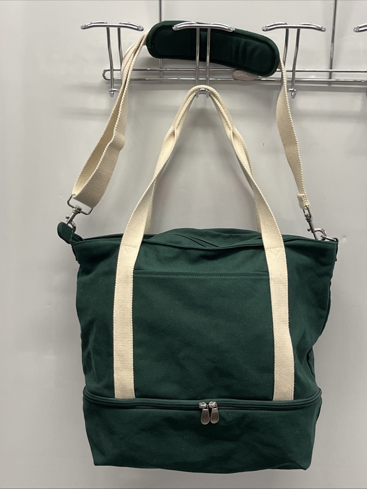 Lo & Sons Catalina Deluxe Small Dark Green Canvas Weekender Travel Bag